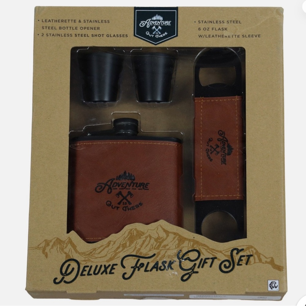 NWT Adventure Out There from Macys Deluxe Flask Gift Set Gifts Stocking Stuffer‎